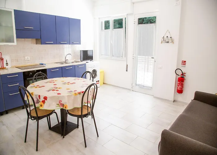 Apartment Charming With A Lovely Patio